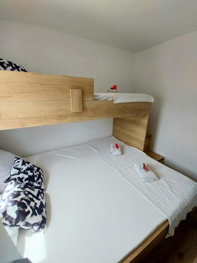Mobile Homes Charly Tisno Exteriér fotografie